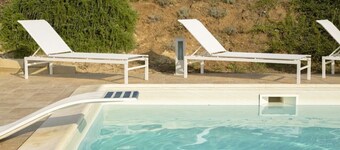 Gorgeous CountryHouse with exclusive use of private pool, ideal for families