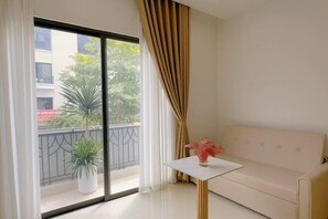 Fer et planche à repasser