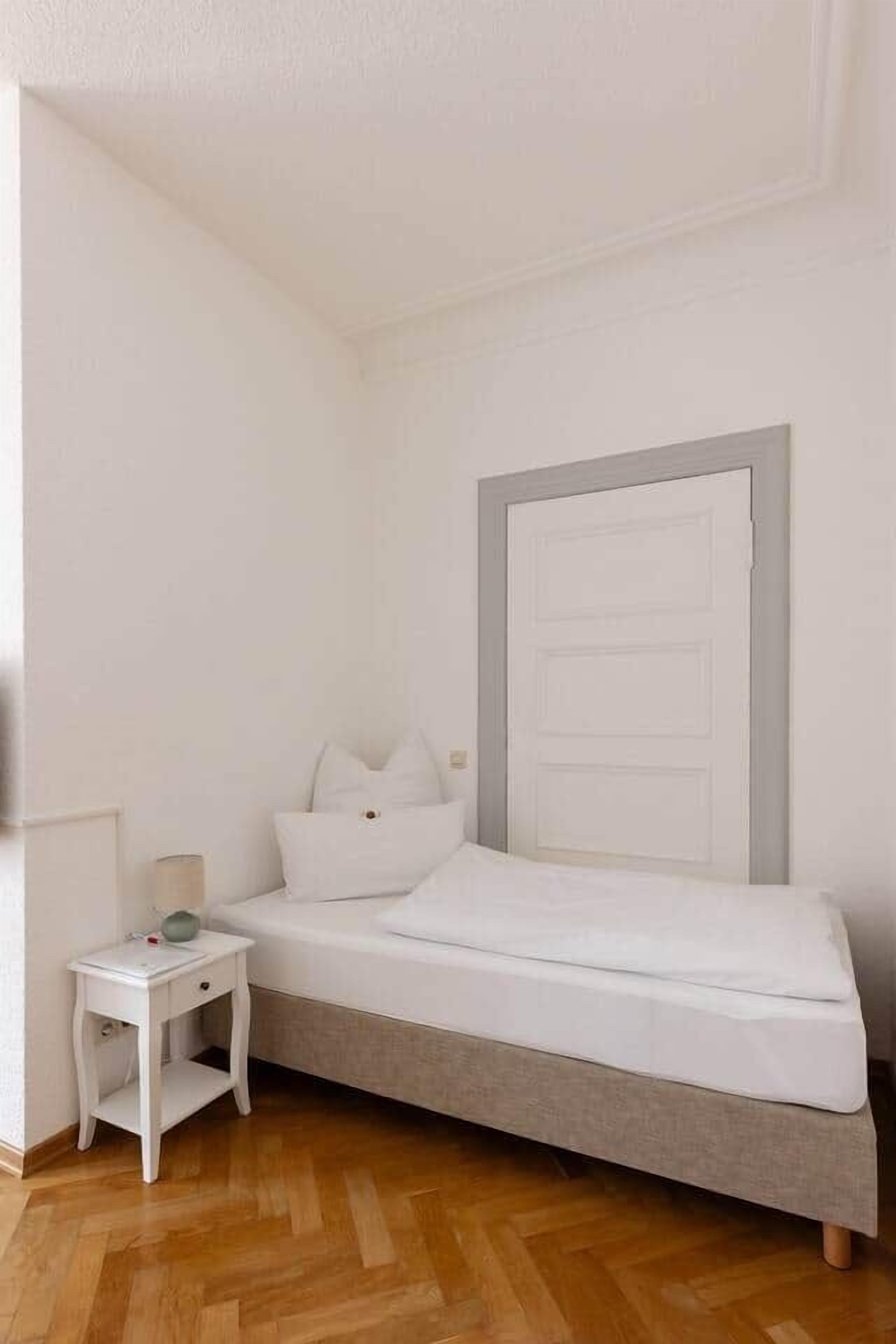 1 Schlafzimmer, Bügeleisen/Bügelbrett, WLAN, Bettwäsche
