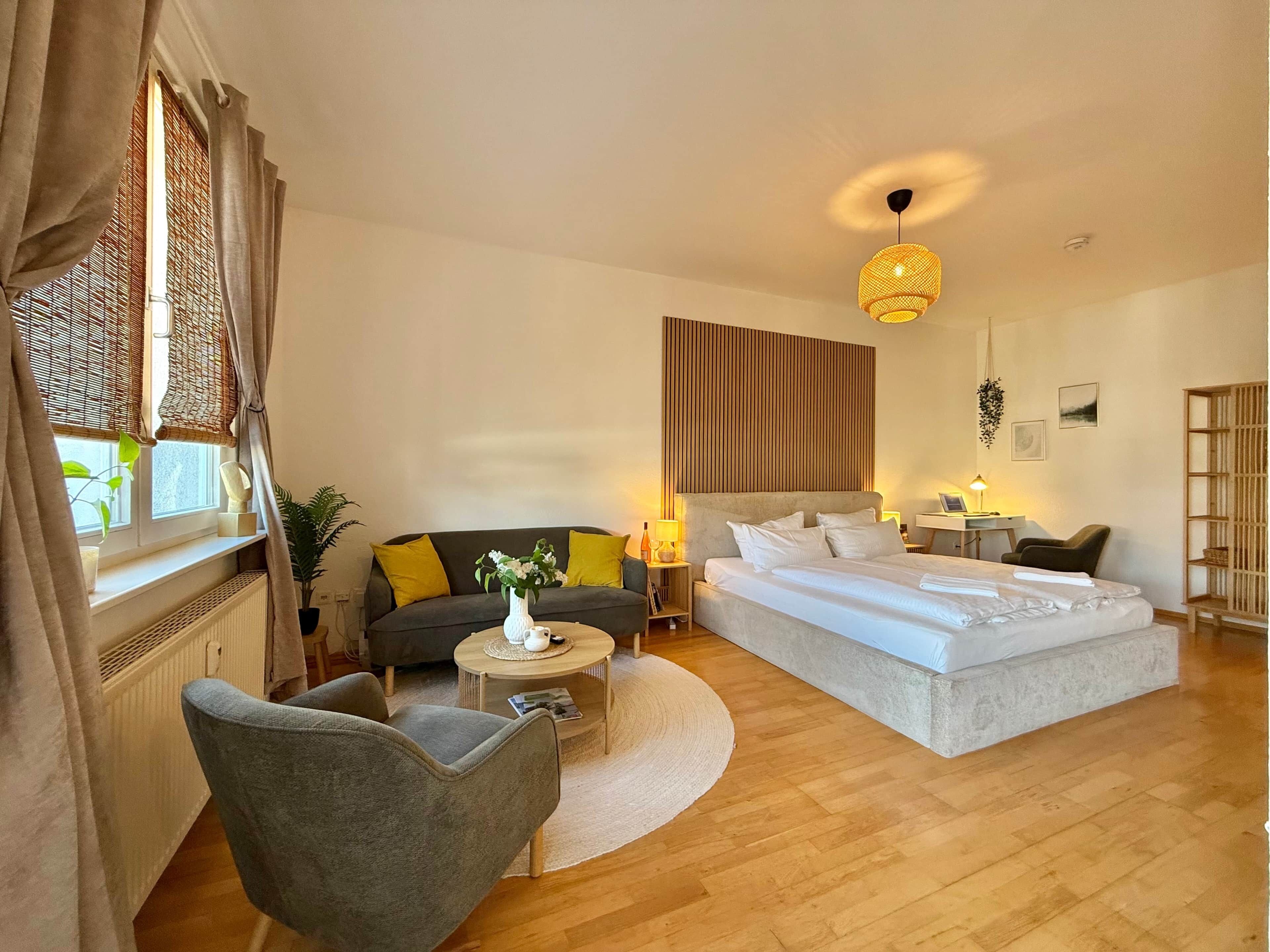 1 habitación, tabla de planchar con plancha, wifi y ropa de cama 