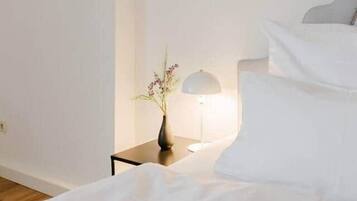 3 Schlafzimmer, Bügeleisen/Bügelbrett, WLAN, Bettwäsche