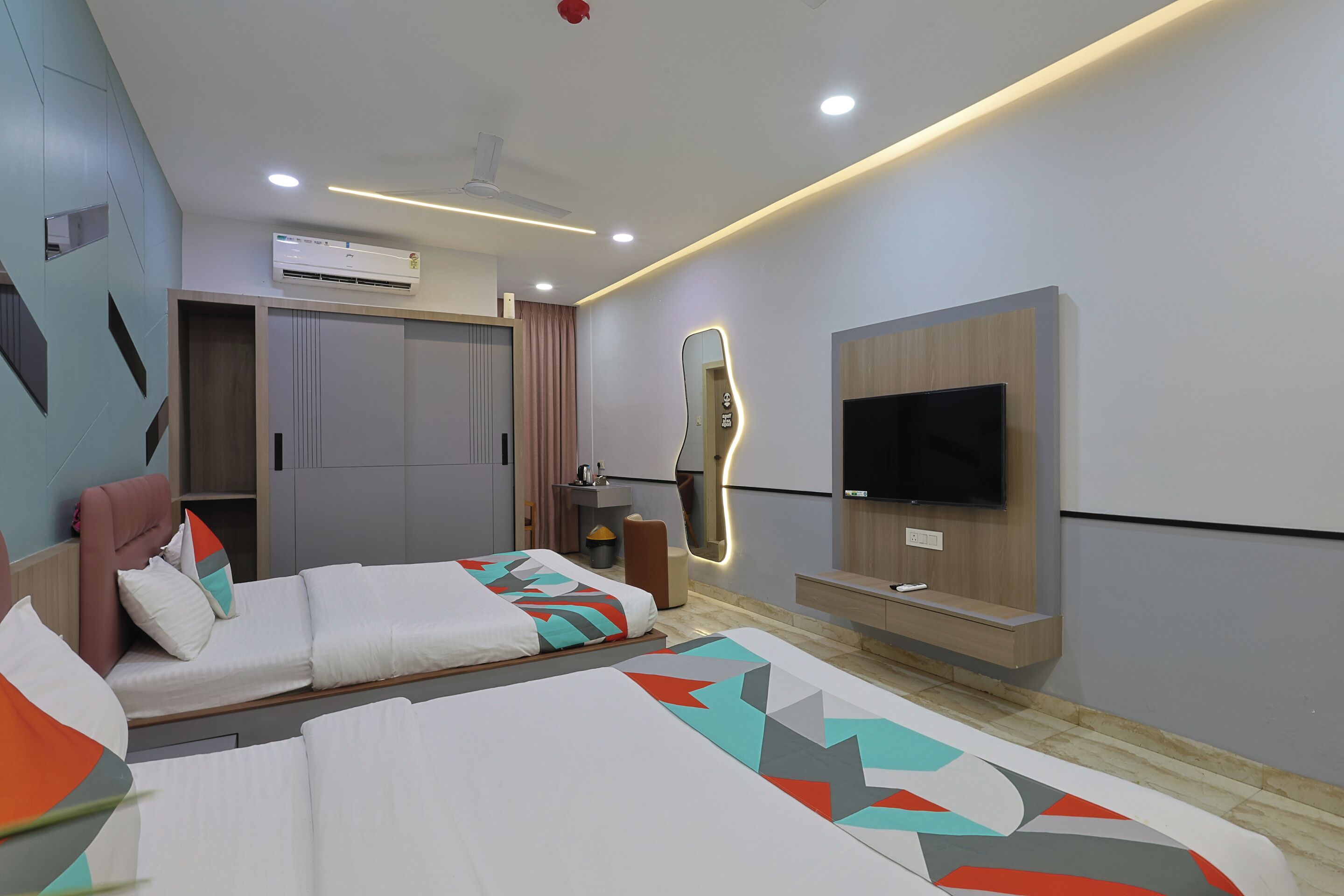 Deluxe Room, City View | Free WiFi