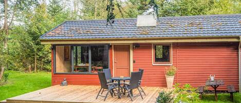House | Outdoor dining