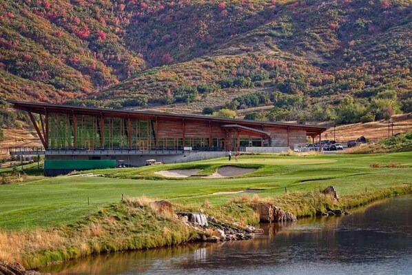 Golf - 2037 • Family-Friendly Double Queen Mountain Suite Near Deer Valley Ski Resort (Midway)