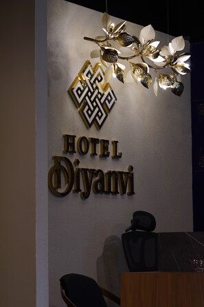 Exterior - Hotel Diyanvi (Mysore)