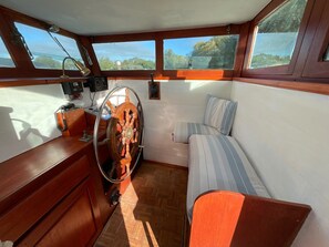 1 phòng ngủ, bộ trải giường 