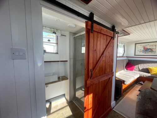 Riverside Boat Stay Perfect for Mini Breaks