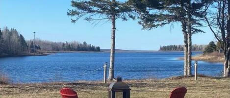 المنطقة المحيطة بالمنشأة