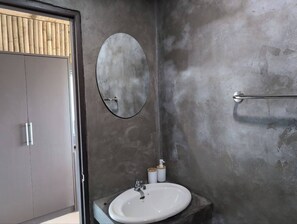 Appartement, 1 slaapkamer, roken | Badkamer