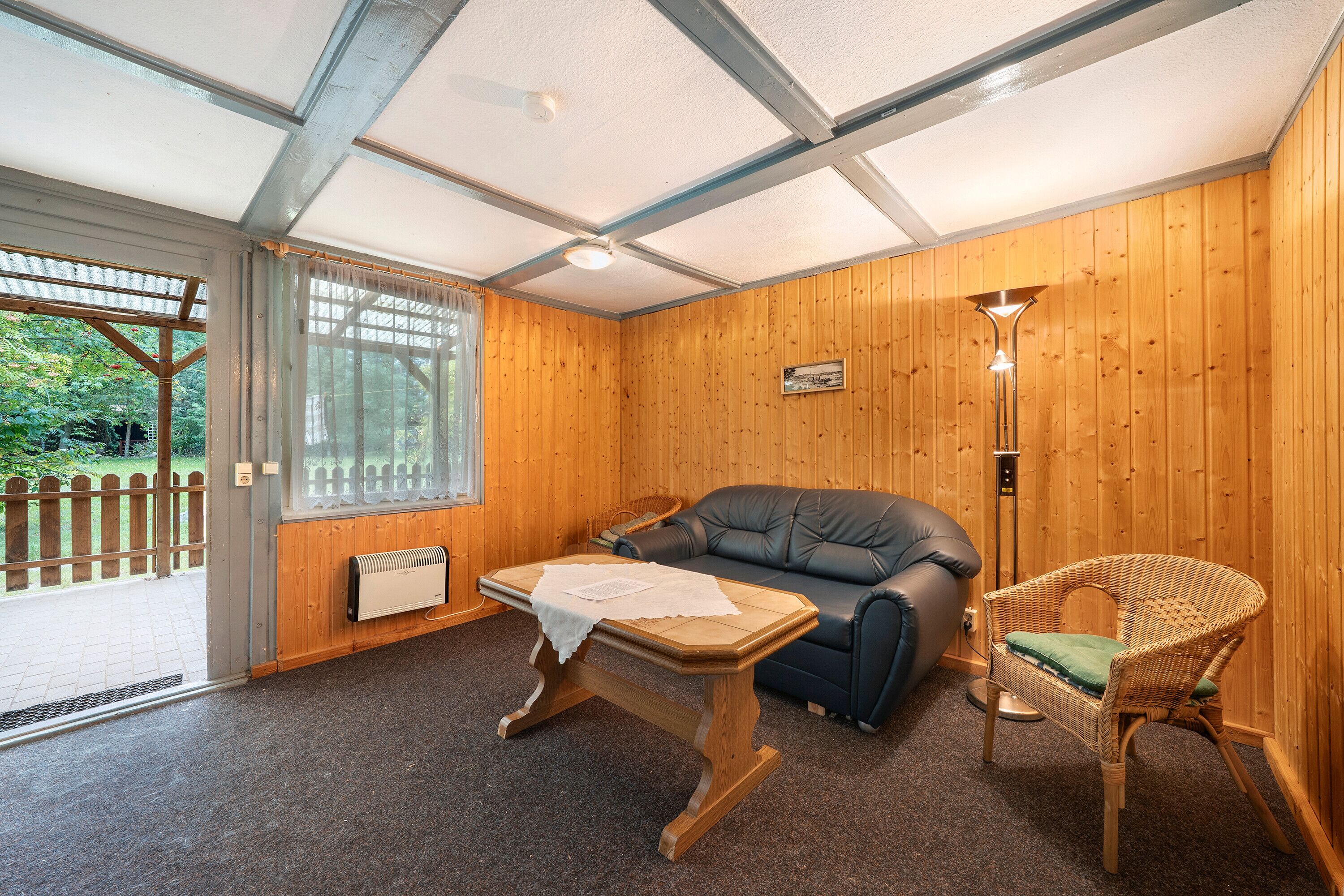 TV, tavolo da ping pong