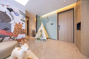 Suite familiar, 2 habitaciones | Wifi gratis