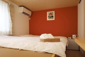 Unclassified image, 4 of 10, button - Oku Station;4 Minutes Walk from Station;Ueno 5 Minutes; Tokyo 12Minutes; Shinbashi (Ginza) 15Minutes (Tokyo)