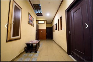 Imej tidak diklasifikasikan, 5 daripada 8, butang
