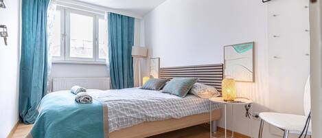 3 bedrooms, WiFi, bed sheets