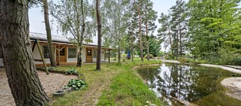 Bungalow '35 - Kimbucht' with Private Terrace and Shared Garden