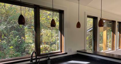 The Nest near Goshen Pass