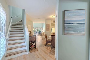 Interior - Coastal Paradise 2BR Villa Near Coligny & Beach (Hilton Head Island)