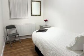 2 habitaciones, wifi gratis y ropa de cama 
