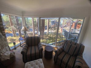 TV, fireplace, books, offices - Sunny Lakeview Retreat - Private Beach Access (Zephyr Cove)