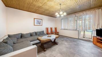 Televisio, pöytÀtennispöytÀ