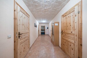 Interior - Bungalow '41 - Kimbucht' with Private Terrace and Shared Garden (Waldhufen)