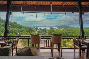 Unclassified image, 3 of 30, button - So View Phuket Resort (Phuket)
