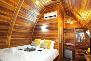 Room - So View Phuket Resort (Phuket)