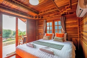 Room - So View Phuket Resort (Phuket)