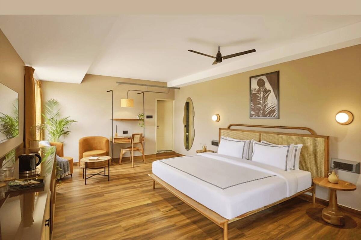 Family Double Room | Hypo-allergenic bedding, desk, soundproofing, free WiFi