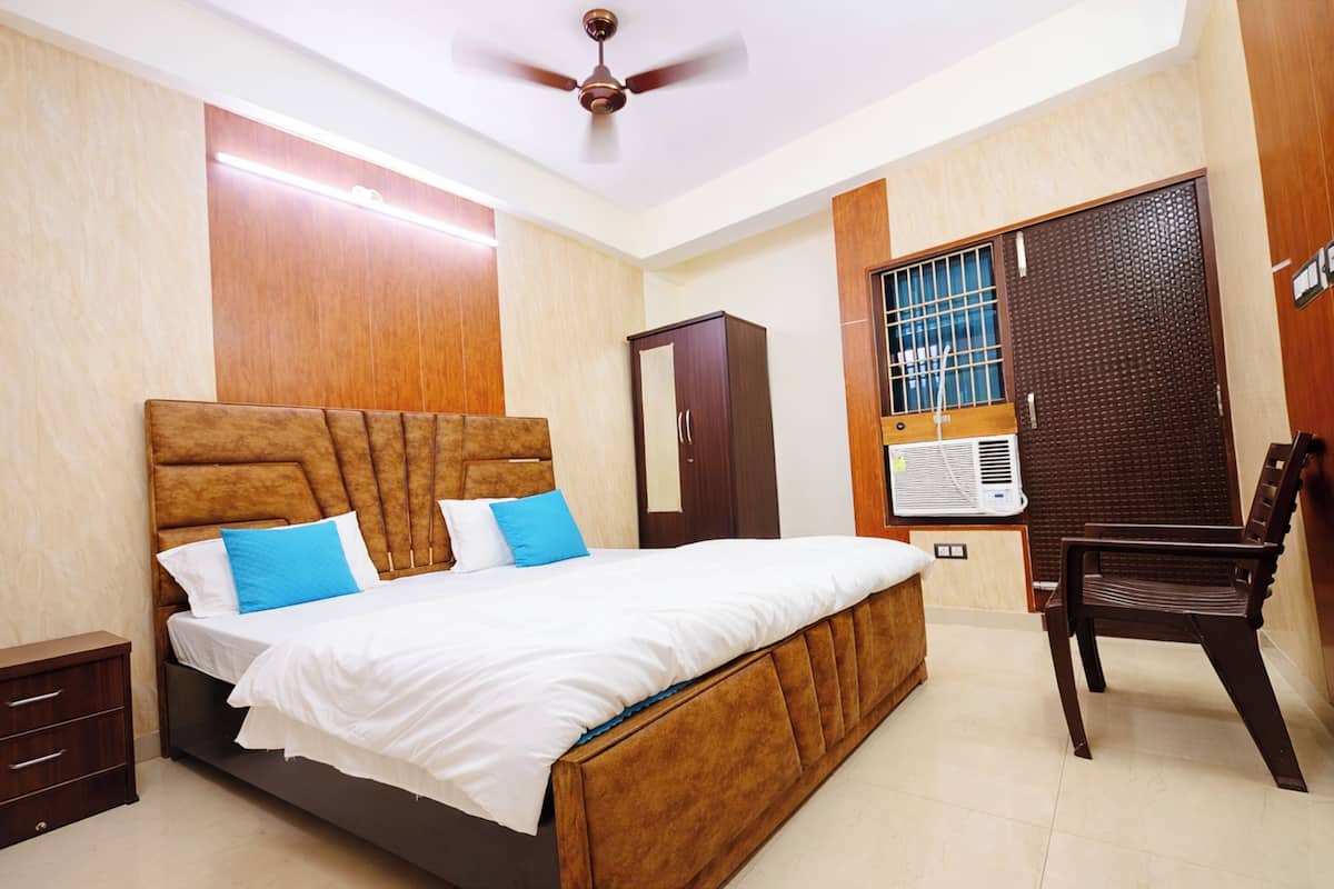 Chambre Deluxe double | Literie hypoallergĂ©nique, bureau, systĂšme dâinsonorisation