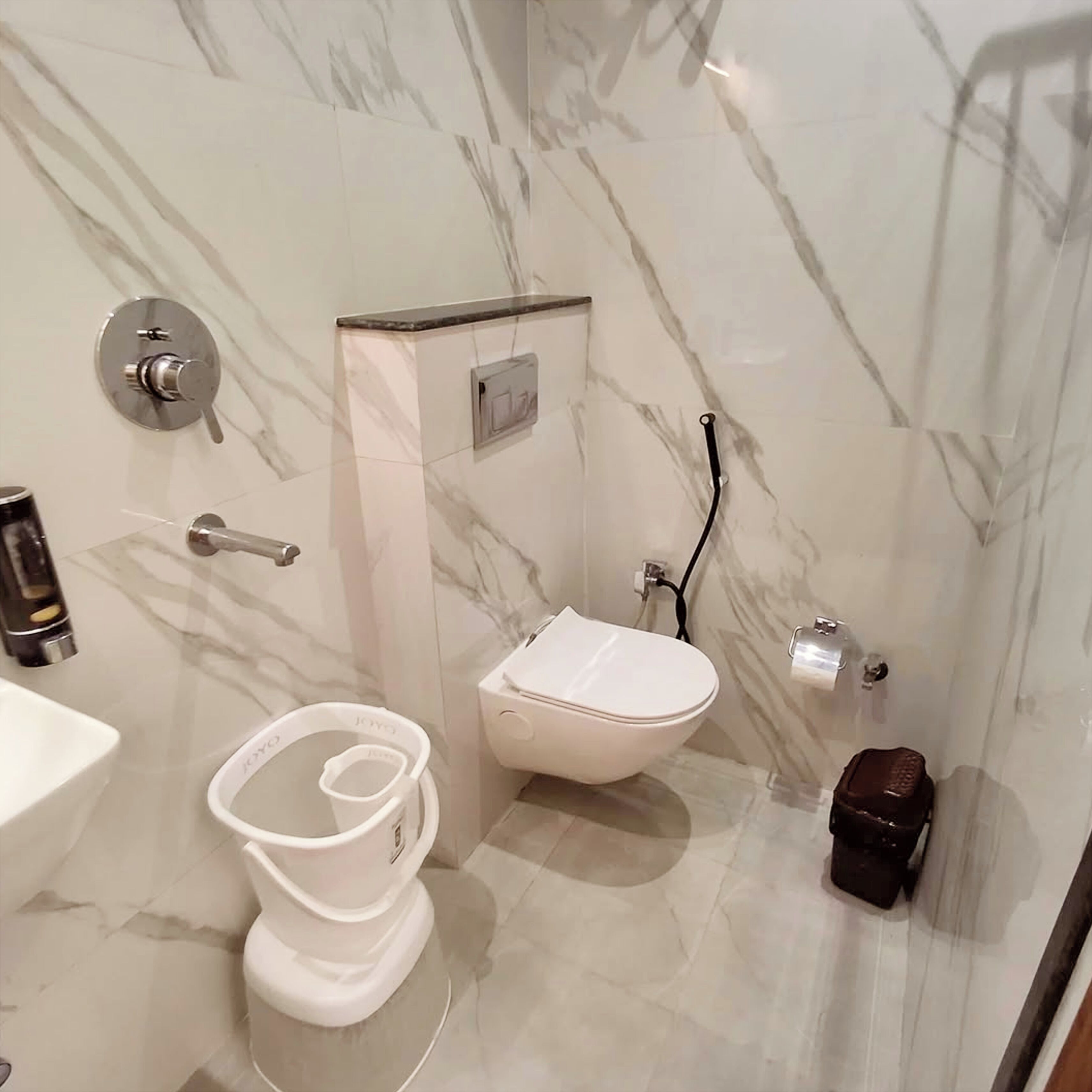 家庭公寓, 空调 | 浴室 | 淋浴设施、大花洒淋浴喷头、拖鞋、坐浴桶