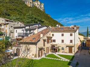 Exterior - 624A Pila Suite Apartments (Affi)