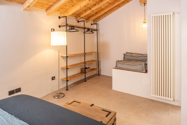 Room - 624A Pila Suite Apartments (Affi)