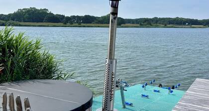 Luxury home with hot tub, sauna and sea view VP074