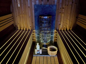 Sauna - Luxury home with hot tub, sauna and sea view VP074 (Wieringerwerf)