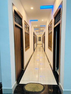 Exterior - Shree Sita Sadan (Faizabad)