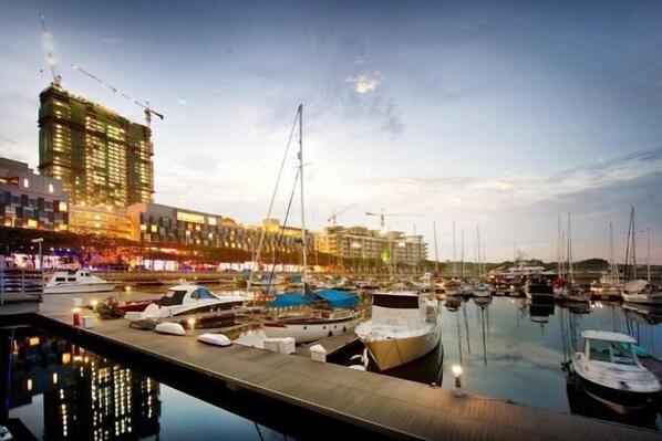 Marina - Cozy & Luxury Apartments, 5mins to Legoland (Iskandar Puteri)