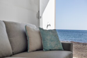 Interior - Vacation Apartment 'La Casita De La Playa' with Sea View, Wi-Fi & Air Conditioning (Puerto de las Lajas)