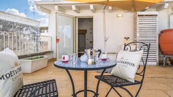 Ristorazione all'aperto