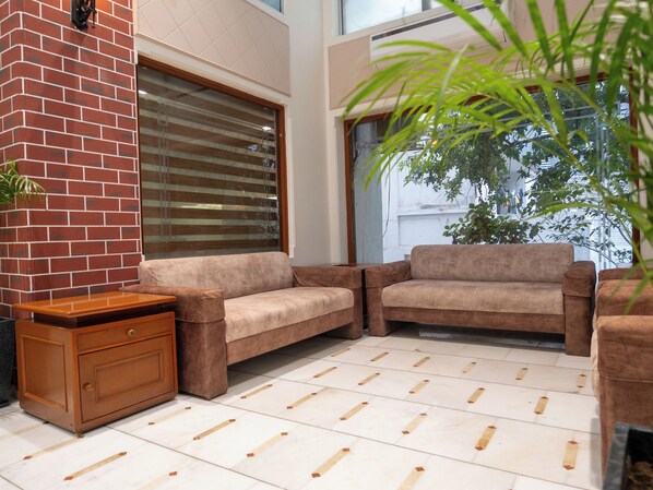 Sala de estar en el lobby