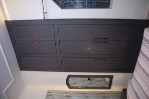 Deluxe Double Room | Living area