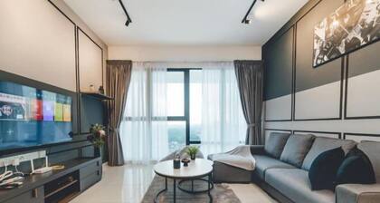 Mosaic Urban Escape 3BR Midvalley with Mahjong