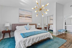 5 bedrooms, iron/ironing board, WiFi, bed sheets - The Deserts Best Kept Secret by Navigate Stays (Indio)