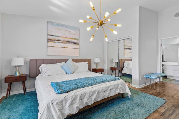 5 habitaciones, tabla de planchar con plancha, wifi y ropa de cama 