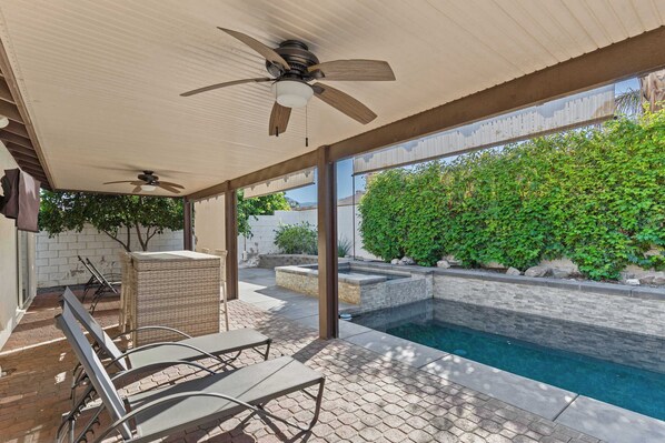Terrace/patio