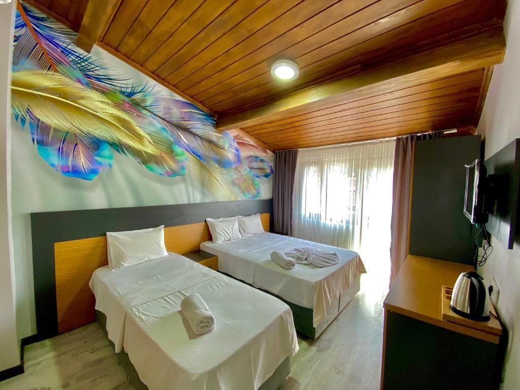 Phòng 3 Tiêu chuẩn | Khu vực làm việc phù hợp cho laptop 