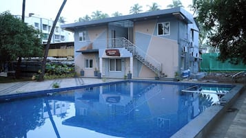 Piscina externa