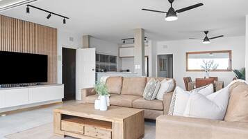 Apartment (3 Bedrooms) | Interior