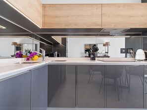 Apartment (1 Bedroom) | Interior - Ellipse Waterfall 3909 (Johannesburg)