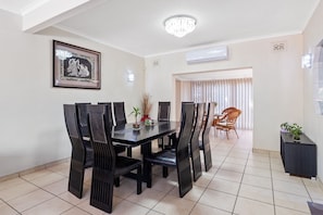 House (5 Bedrooms) | Interior - Gainsford Place 26 (uMhlanga)